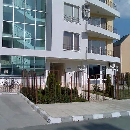 In Azzuro